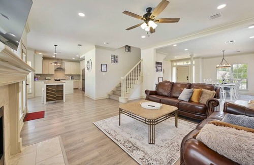 Copperfield Apartment | Howdy Haven ~ Aggieland Vacation Rentals