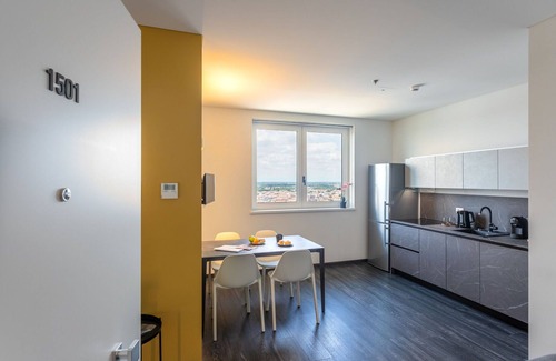 Mestre Apartment | Htm Tower - 1501 Unique Loft by Halldis