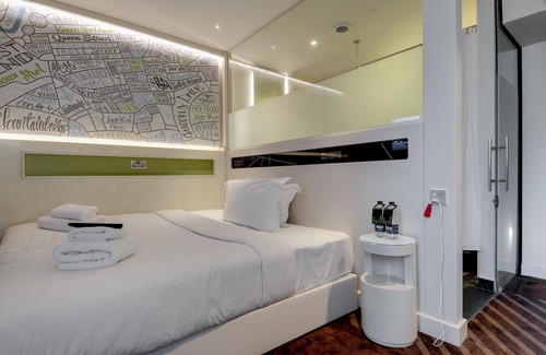 Walbrook Hotel | Hub By Premier Inn London City Bank