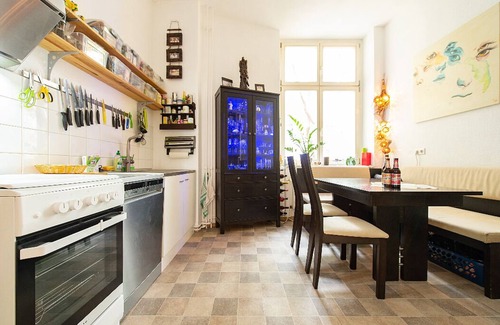 Friedrichshain Apartment | Huge (110sqm), central, child-friendly and new in Ausgehkiez Friedrichshain.