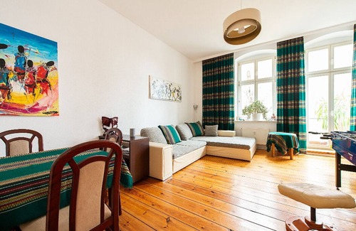 Friedrichshain Apartment | Huge (110sqm), central, child-friendly and new in Ausgehkiez Friedrichshain.