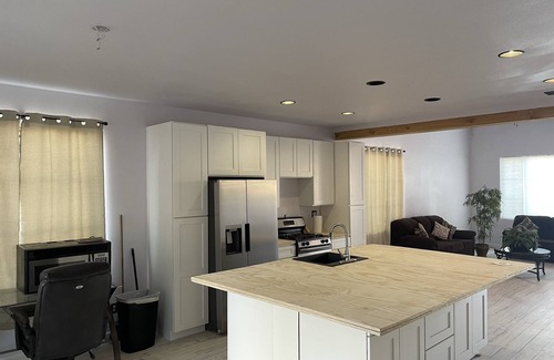 Coachella House | Huge 6 bedroom home in Coachella