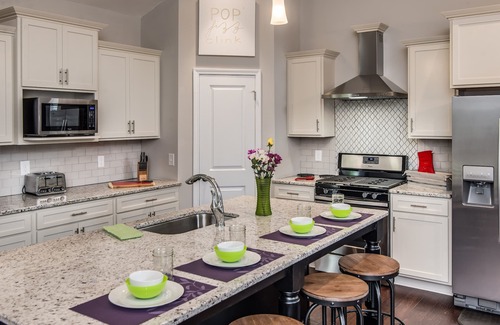 Talbot's Corner House | Huge! Luxe Brand New 4b+/4 Full Bath 10 Min To Downtown!