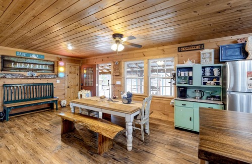 Blairsville House | Huge mountain cabin with deck, fireplaces, hot tub, WiFi, and view - dogs OK