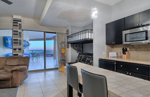 Sandy Beach Condo | HUGE PREMIUM PENTHOUSE 6BD+1/2BD+5Bth, Sleep 15+ at Sonoran Sun