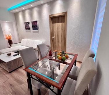 Zeleni Venac Apartment | Hugolina LUX