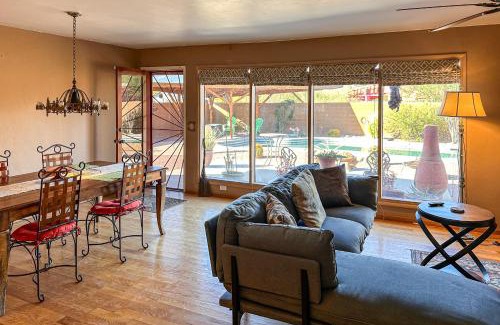 Tucson House | Hummingbird Hideaway