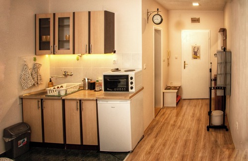 Novi Sad Apartment | Hummingbird's nook/pet friendly