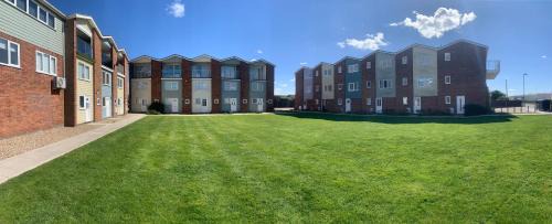 Hunstanton House | Hunny House - near Searles with lovely sea views