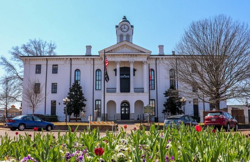 Oxford Cabin | Hurricane Hideaway - Cabin 1