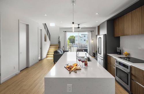 Casa Granada Townhouses House | Hush House - Hot Tub - Heart of Old Town