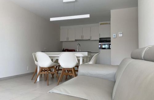 Nieuwpoort Apartment | Huswell - Family-friendly apartment in Nieuwpoort with shared summer pool