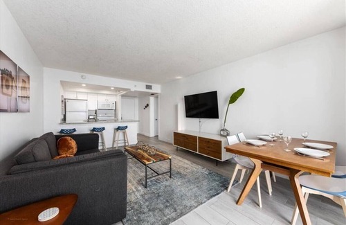 Hutchinson Island South Condo | Hutchinson Island,BeachFront,Heated Pool, Balcony, Top Floor, Amazing View