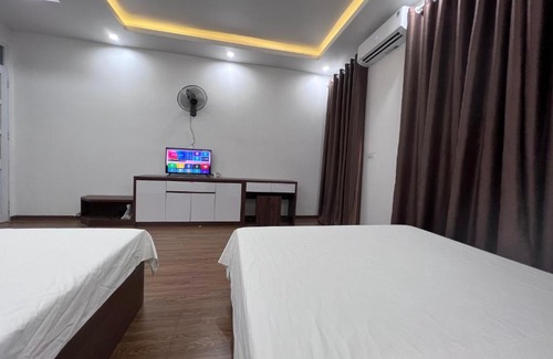 Ha Long Bed & Breakfast | Huyền Khôi