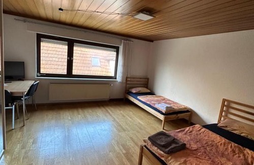 Koenigsbronn Apartment | HW2 Drei Zimmer Wohung 80qm