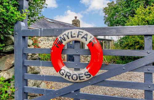Talybont House | Hwylfa'r Groes