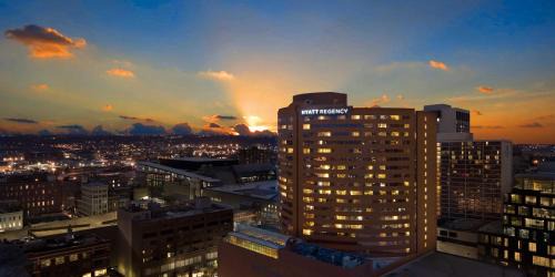 Downtown Cincinnati Hotel | Hyatt Regency Cincinnati