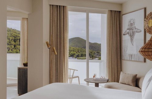 Santa Eulalia del Rio Hotel | Hyde Ibiza