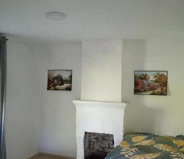 Qerek House | Hydrovor Room & Apartment