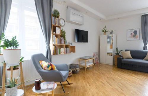 Gyor Apartment | Hygge Apartman
