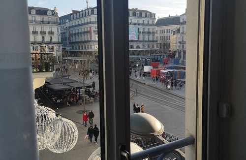 Downtown Angers Apartment | Hyper Centre, Grand Appartement Haussmannien 5 Chambres