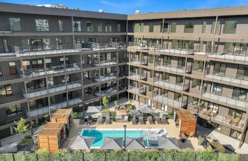 Downtown Nashville House | Hyve - Eden Elegance - Walk to Broadway