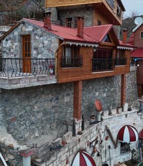 Macka Ski Chalet | İsgobya Dağ Evleri