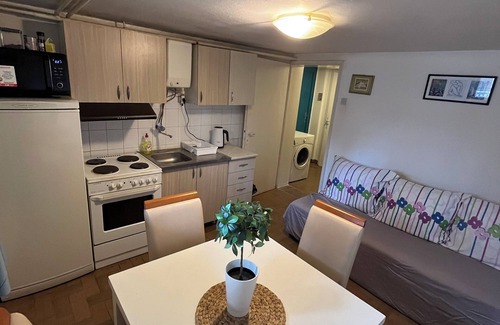 Vozdovac Apartment | İstanbul Apartment