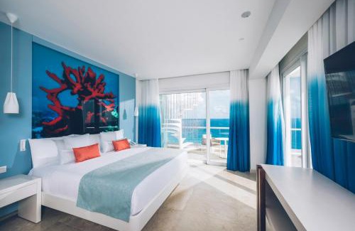 La Isla Resort | Iberostar Selection Coral Cancun - Adults Only All Inclusive Resort