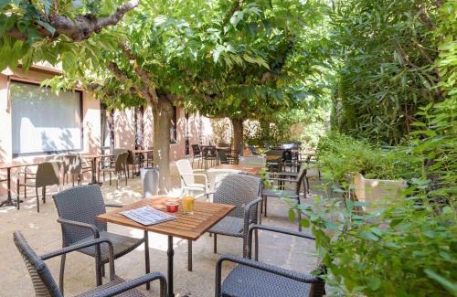 Avignon Hotel | ibis Avignon Centre Pont De L'Europe
