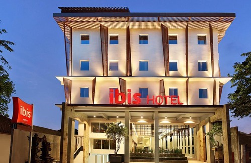 North Legian Hotel | ibis Bali Legian Street