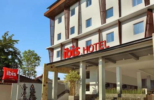 North Legian Hotel | ibis Bali Legian Street
