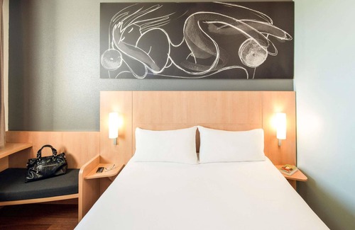 Porta Hotel | ibis Barcelona Meridiana
