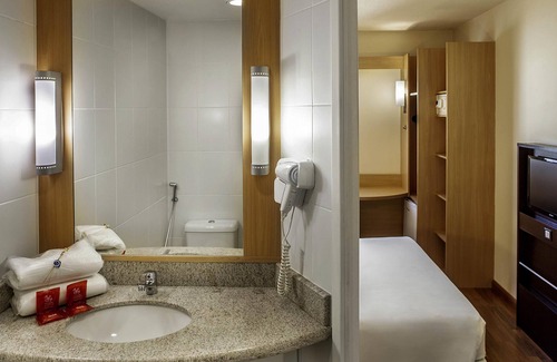 Funcionarios Hotel | ibis BH Afonso Pena Savassi