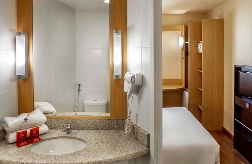 Funcionarios Hotel | ibis BH Afonso Pena Savassi