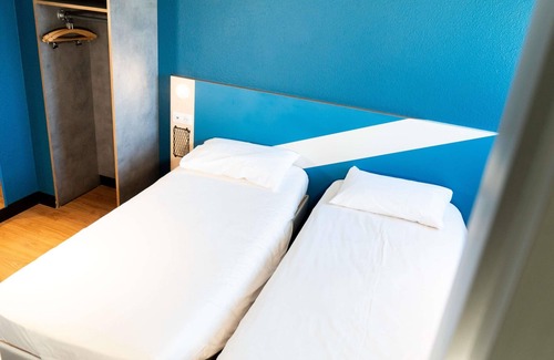Grand Sud Hotel | Ibis Budget Aix-En-Provence Les Milles