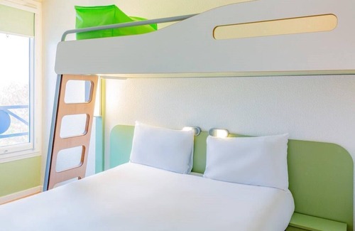 Historical Center Bruges Hotel | ibis budget Brugge Centrum Station