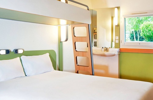 Mougins Hotel | ibis budget Cannes Mougins