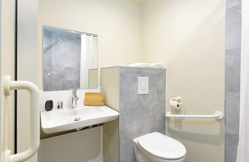 Cavaillon Hotel | ibis budget Cavaillon
