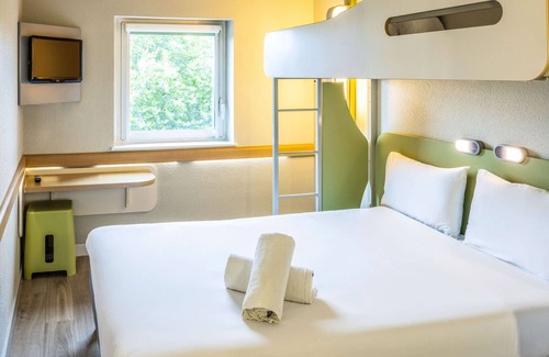 Salford Hotel | ibis budget Manchester Salford Quays