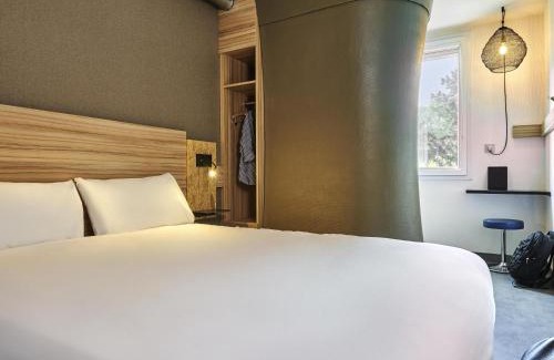 Quartier de la Chapelle Hotel | Ibis Budget Paris porte de la Chapelle - Aréna