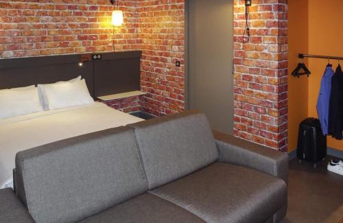 Quartier de la Chapelle Hotel | Ibis Budget Paris porte de la Chapelle - Aréna