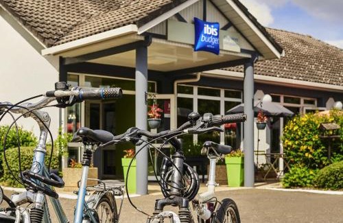 Coignieres Hotel | Ibis Budget Versailles Coignieres