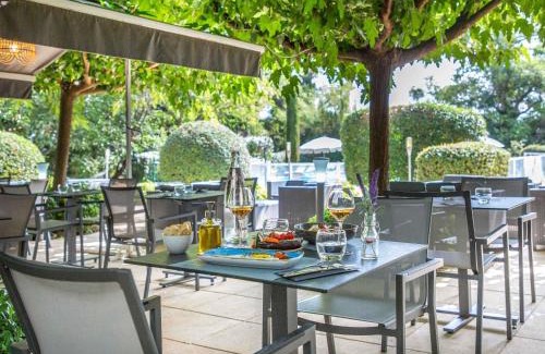 Cavaillon Hotel | Ibis Cavaillon Portes du Luberon