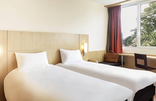 Cavaillon Hotel | ibis Cavaillon Portes du Luberon