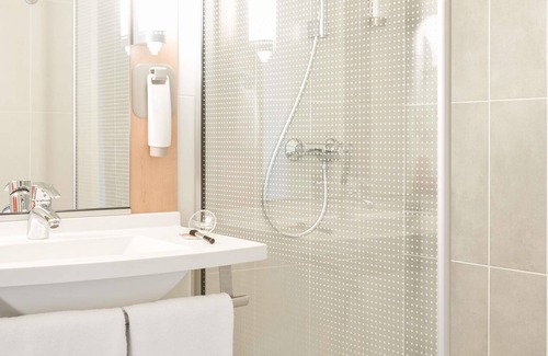 Cavaillon Hotel | ibis Cavaillon Portes du Luberon