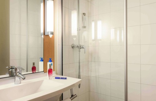 Royallieu Pompidou Hotel | ibis Compiègne