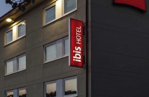 Cornella de Llobregat Hotel | Ibis Cornella
