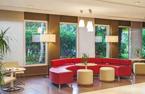 Cornella de Llobregat Hotel | Ibis Cornella