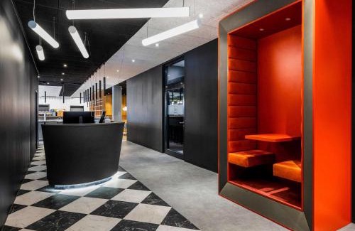 Lichtenbroich Hotel | ibis Duesseldorf Airport